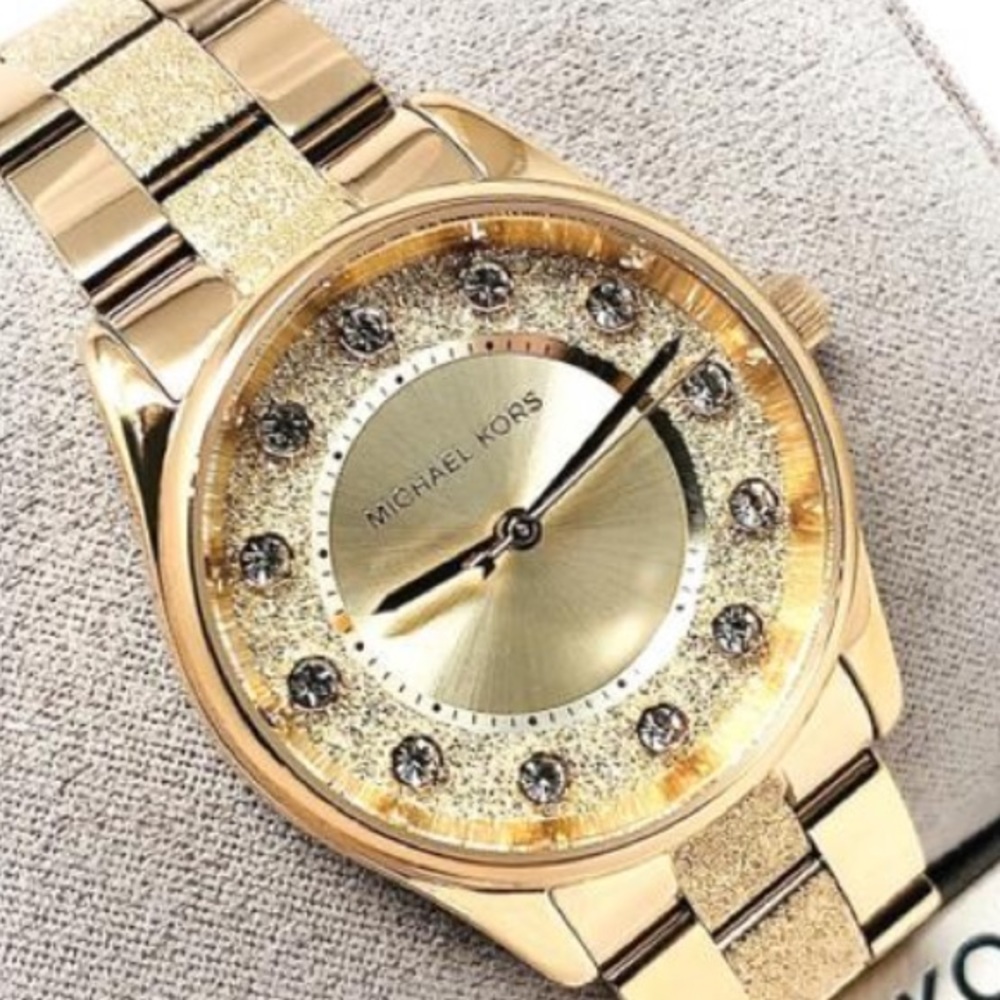🆕Michael Kors Colette Three-Hand Gold-Tone Watch - Picture 12 of 14